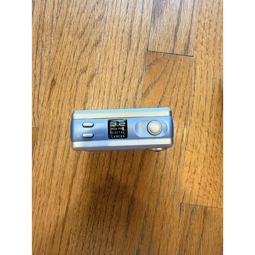 Polaroid PDC 3080 3.2MP Digital Camera Tested Working w/ Case & 256MB SD Card